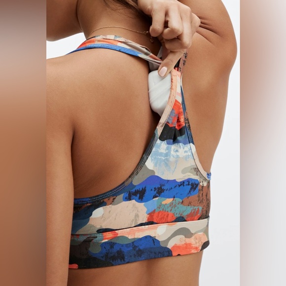 Fabletics Sports Bra On-The-Go Medium Impact Women’s XS ZION - Picture 4 of 8